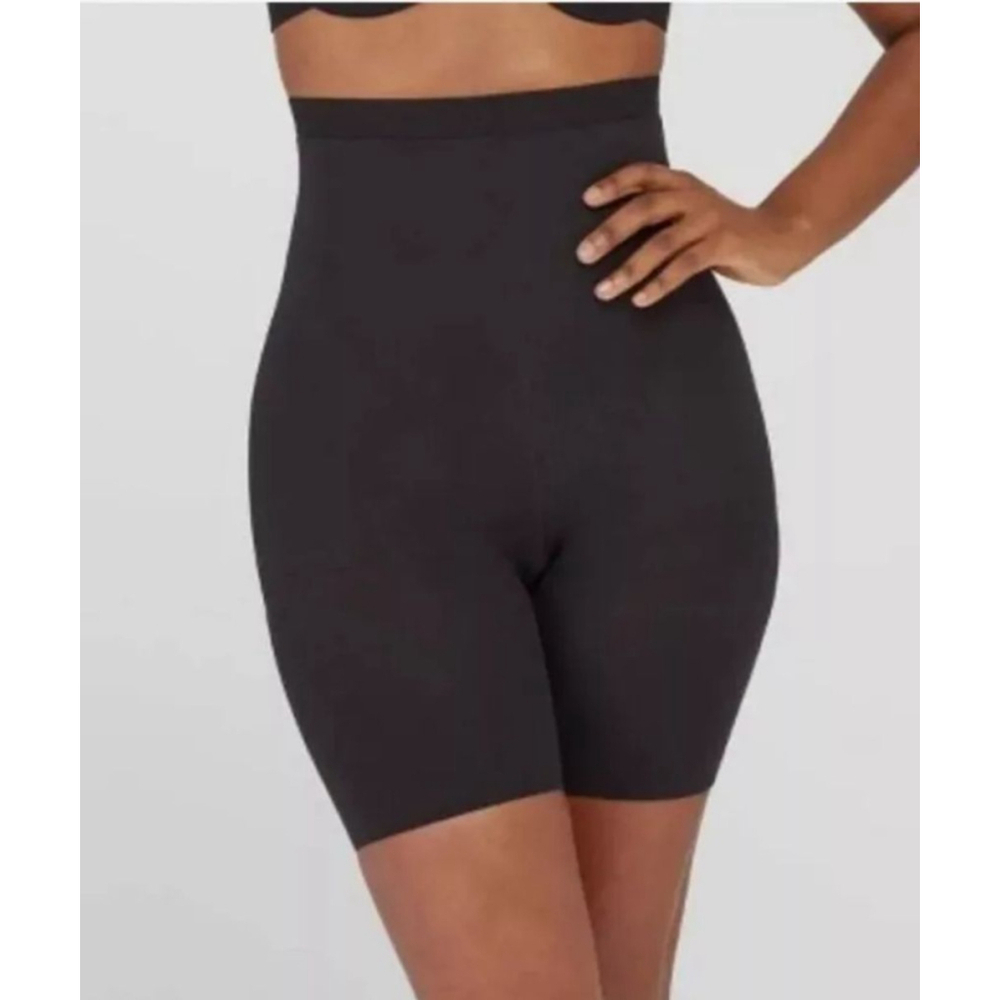Assets by Spanx Shapewear Shorts Black Medium